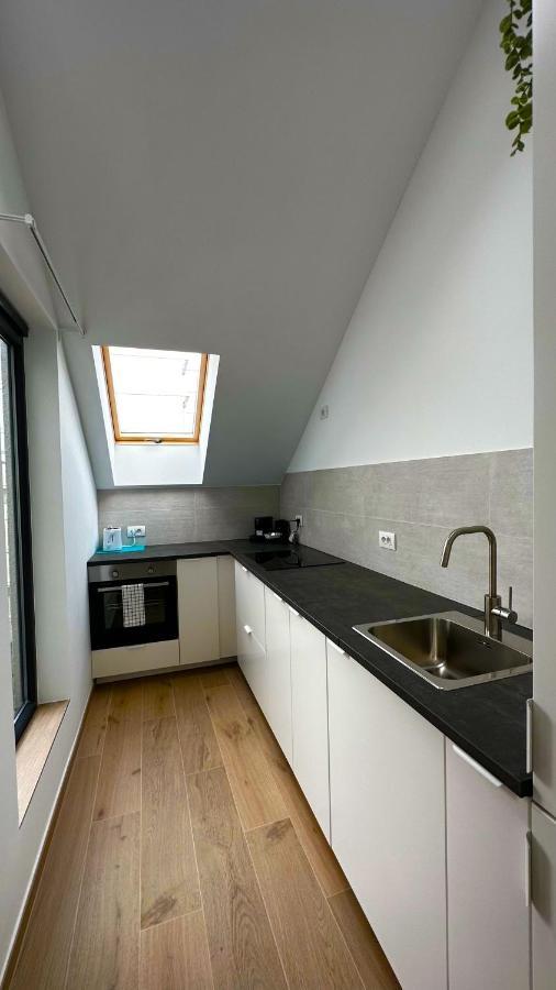 Oneluxstay Near Fashion District Antwerpen Buitenkant foto