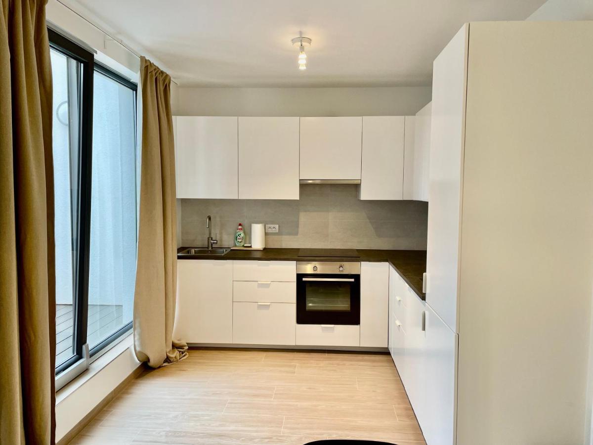 Oneluxstay Near Fashion District Antwerpen Buitenkant foto