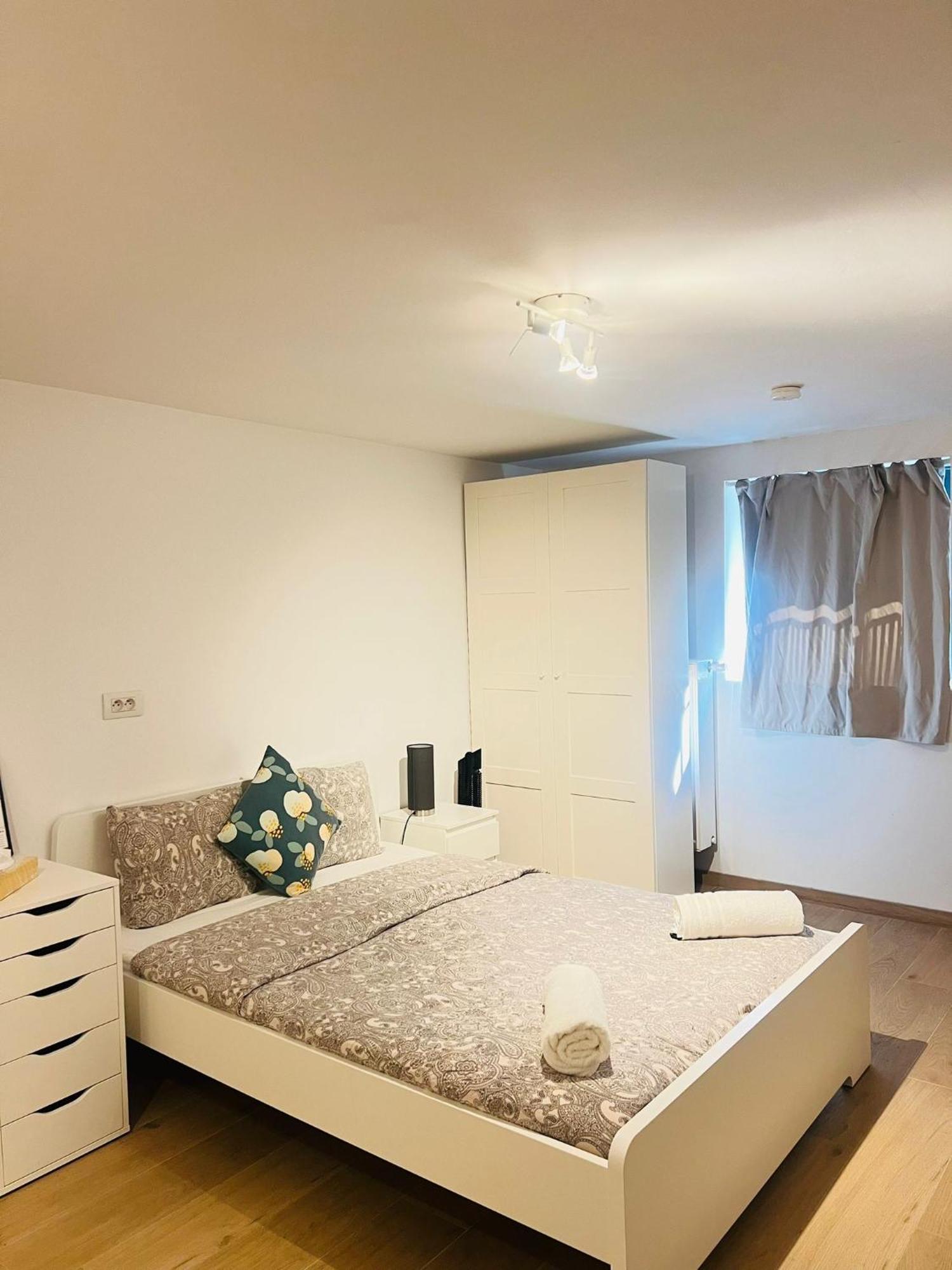 Oneluxstay Near Fashion District Antwerpen Buitenkant foto