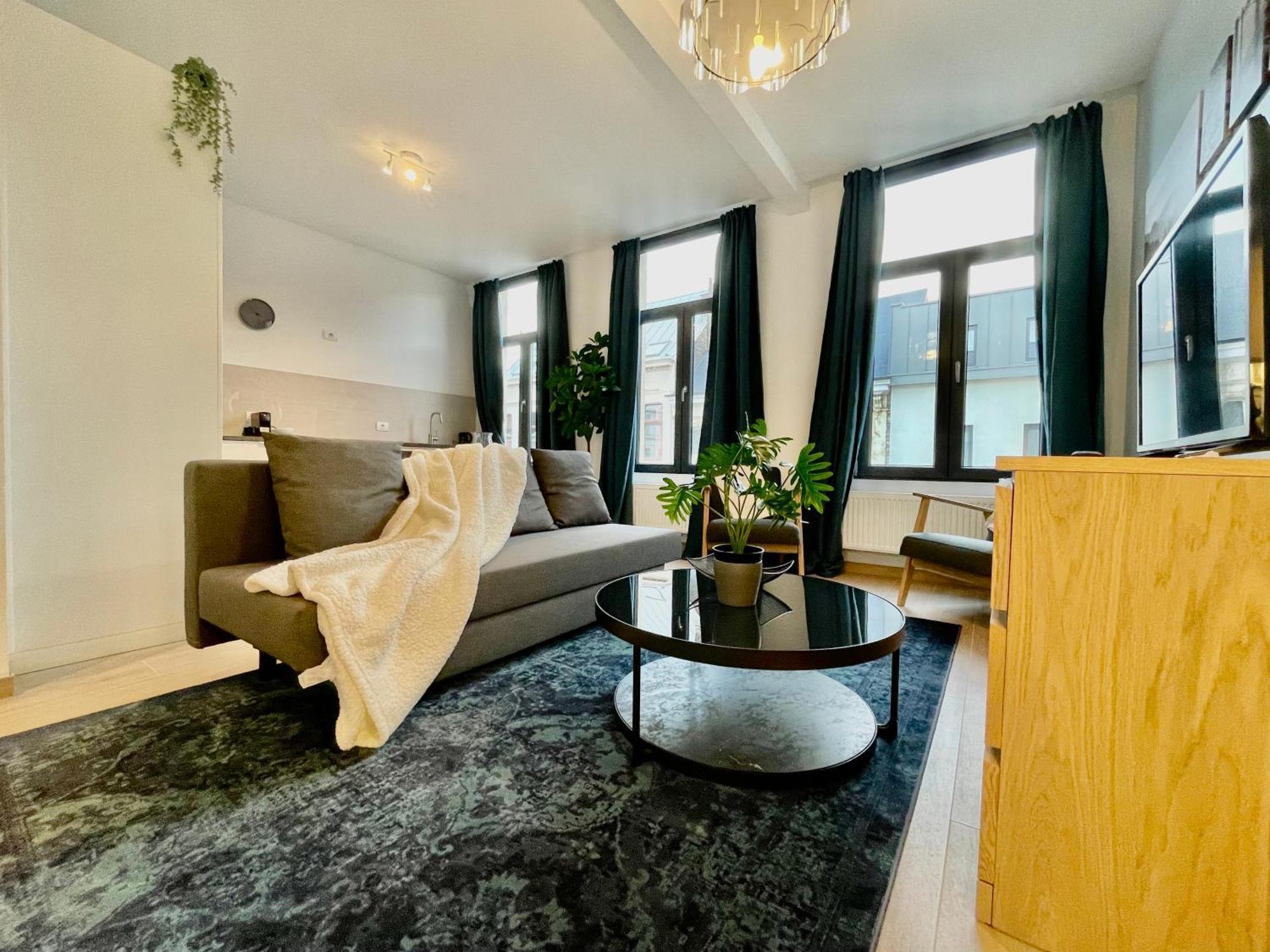 Oneluxstay Near Fashion District Antwerpen Buitenkant foto